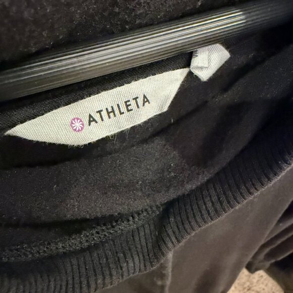 Athleta black hoodie dress with pockets - XS - Picture 2 of 3